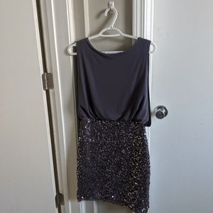 Party dress with sequins